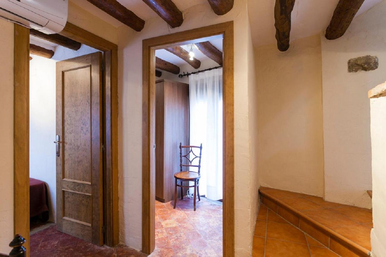 Santa Eulalia de Gállego Apartamentos Casa Samper חדר תמונה